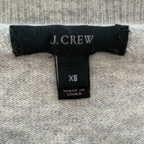 Vintage J. Crew sweater with pear XS - Picture 2 of 3